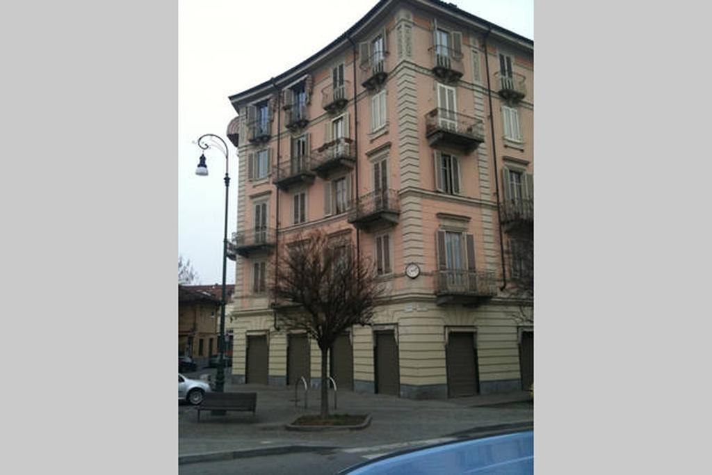 B&B La Casa Di Arturo Turín Exterior foto